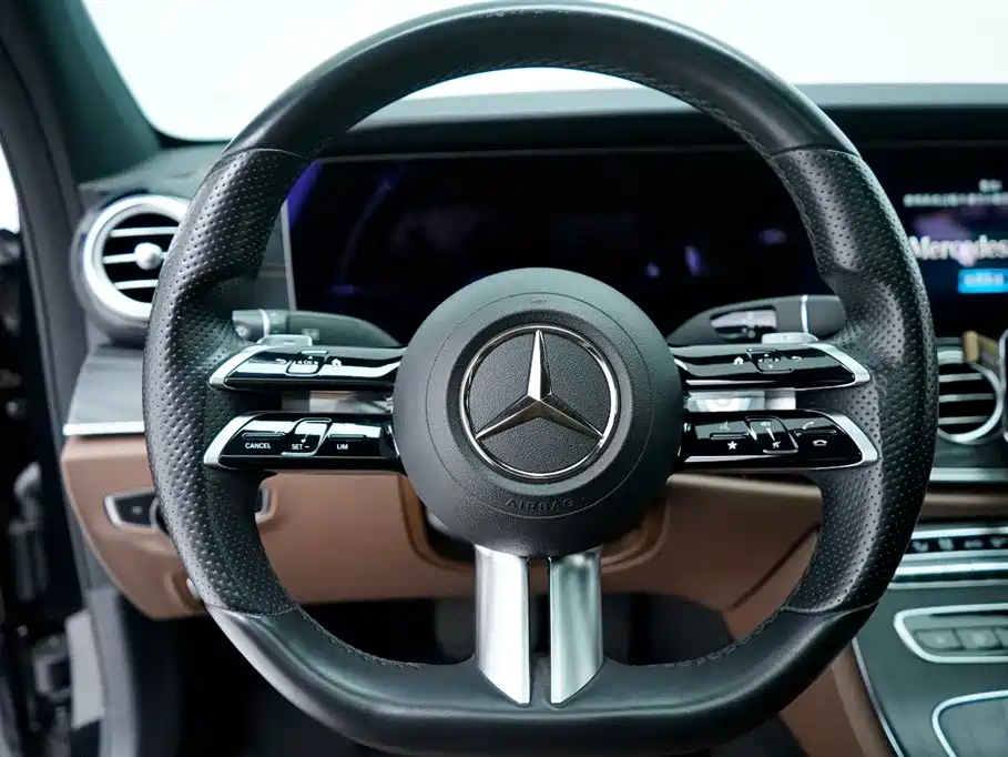 Mercedes-Benz Mercedes-Benz E-Class 2021 Model Year Facelift E 300 L Sport Style 2021 - thumbnail 29