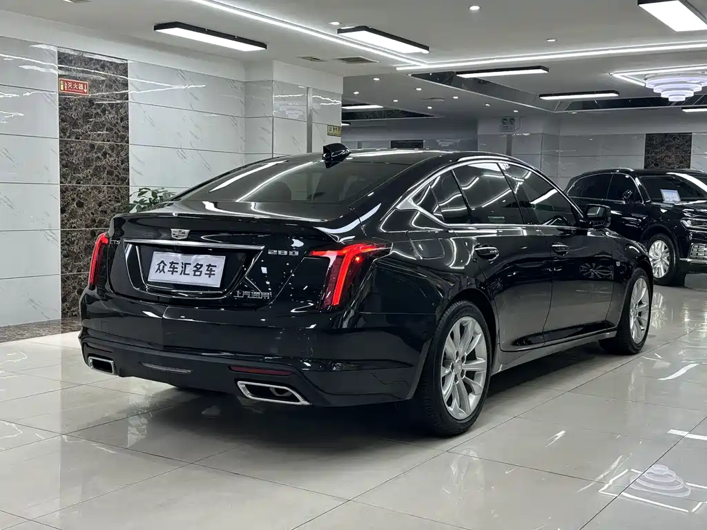 Cadillac Cadillac CT5 2024 28T Luxury Pro 2024 - thumbnail 6