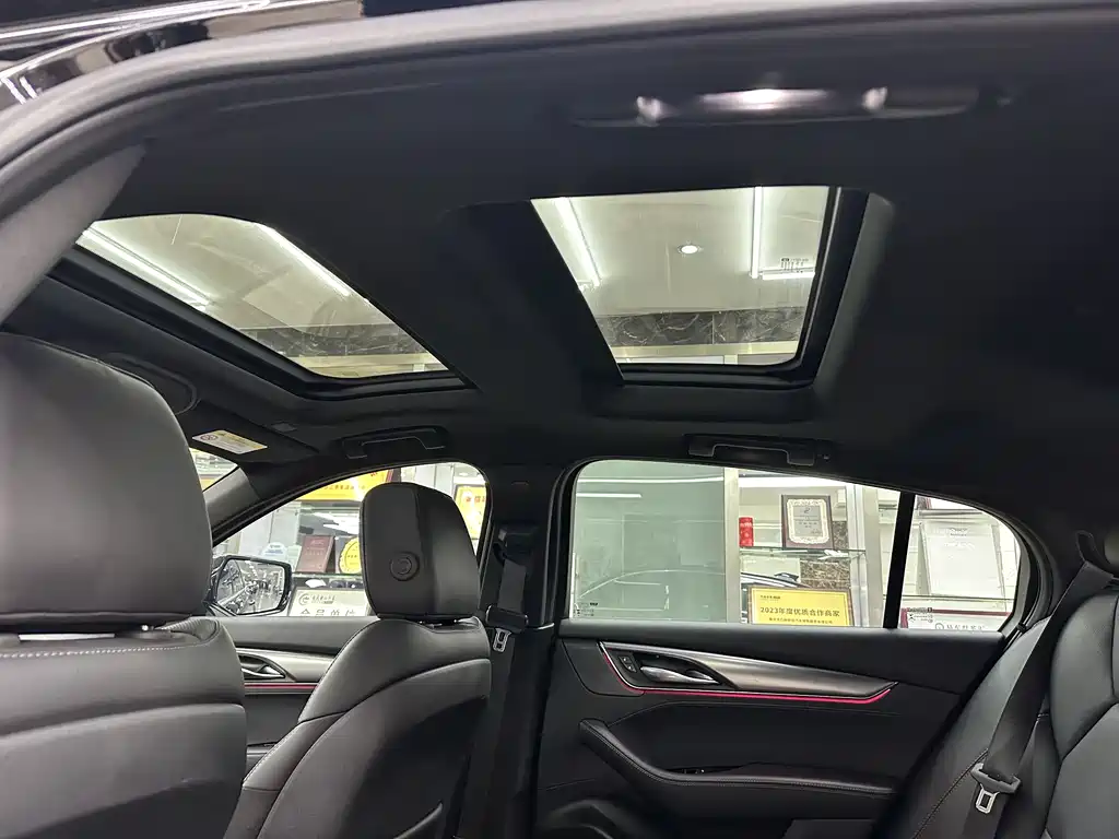 Cadillac Cadillac CT5 2024 28T Luxury Pro 2024 - thumbnail 10