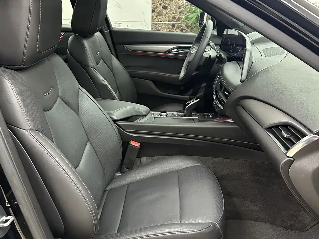 Cadillac Cadillac CT5 2024 28T Luxury Pro 2024 - thumbnail 11