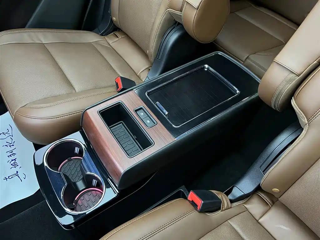 Lincoln Aviator 2021 3.0T V6 AWD Executive Edition 2021 - thumbnail 26