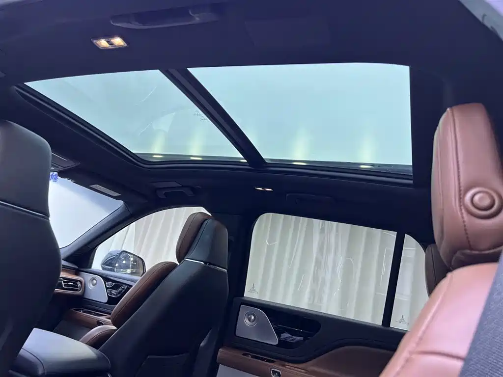 Lincoln Aviator 2021 3.0T V6 AWD Executive Edition 2021 - thumbnail 27