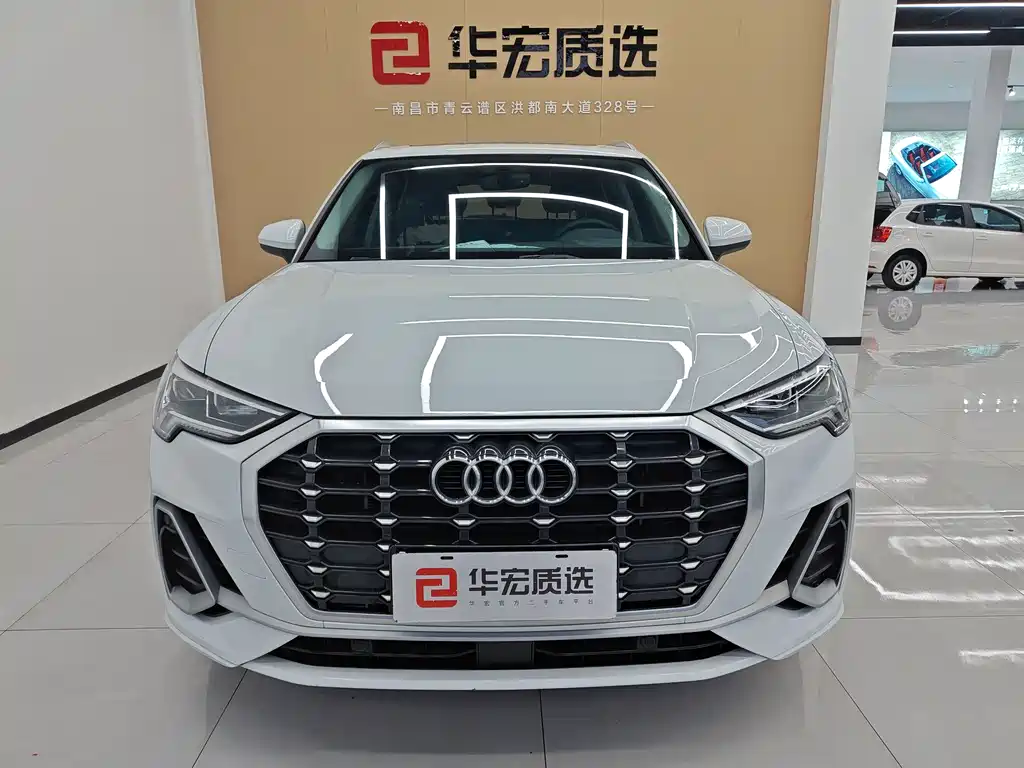 Audi Audi Q3 2022 35 TFSI Fashion Dynamic Edition 2021 - thumbnail 2