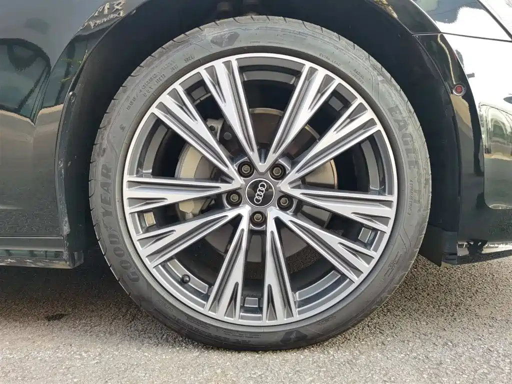Audi Audi A6L 2025 45 TFSI quattro Premium Dynamic Edition 2025 - thumbnail 30