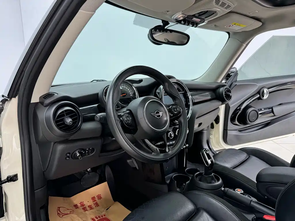 MINI MINI 2018 1.5T COOPER Artist 2020 - thumbnail 7