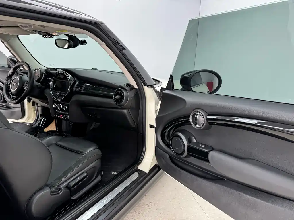MINI MINI 2018 1.5T COOPER Artist 2020 - thumbnail 10
