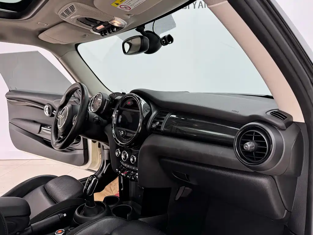 MINI MINI 2018 1.5T COOPER Artist 2020 - thumbnail 11