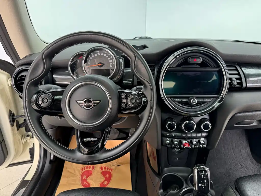 MINI MINI 2018 1.5T COOPER Artist 2020 - thumbnail 15