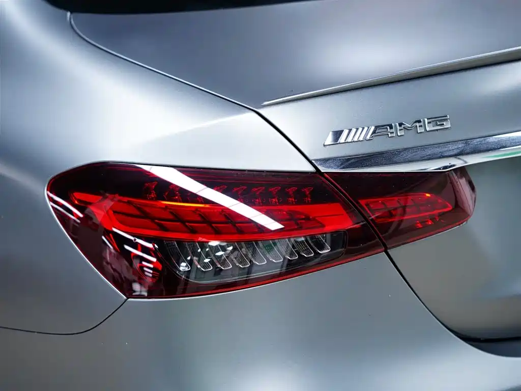Mercedes-Benz Mercedes-Benz E-Class AMG 2022 Model Year Facelift AMG E 53 4MATIC+ 2023 - thumbnail 4