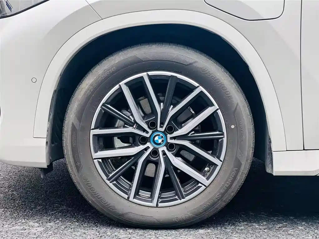 BMW BMW iX1 2023 eDrive25L M Sport Package 2025 - thumbnail 7