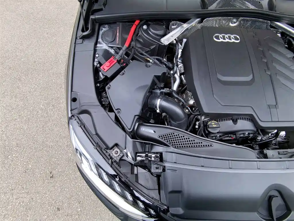Audi Audi A4L 2024 40 TFSI Luxury Dynamic Model 2024 - thumbnail 7