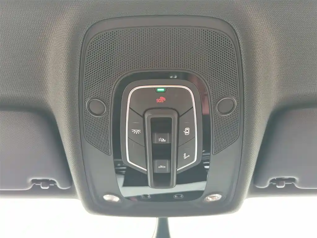 Audi Audi A4L 2024 40 TFSI Luxury Dynamic Model 2024 - thumbnail 19