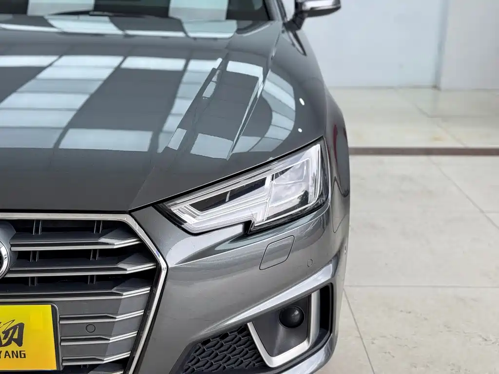 Audi Audi A4L 2019 40 TFSI Fashion Edition China V 2019 - thumbnail 4