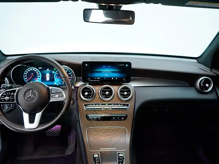 Mercedes-Benz Mercedes-Benz GLC 2022 GLC 260 L 4MATIC Luxury Edition 2022 - thumbnail 3