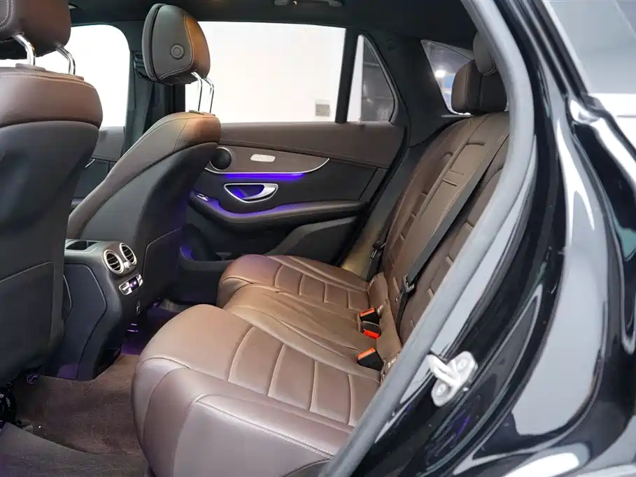Mercedes-Benz Mercedes-Benz GLC 2022 GLC 260 L 4MATIC Luxury Edition 2022 - thumbnail 6
