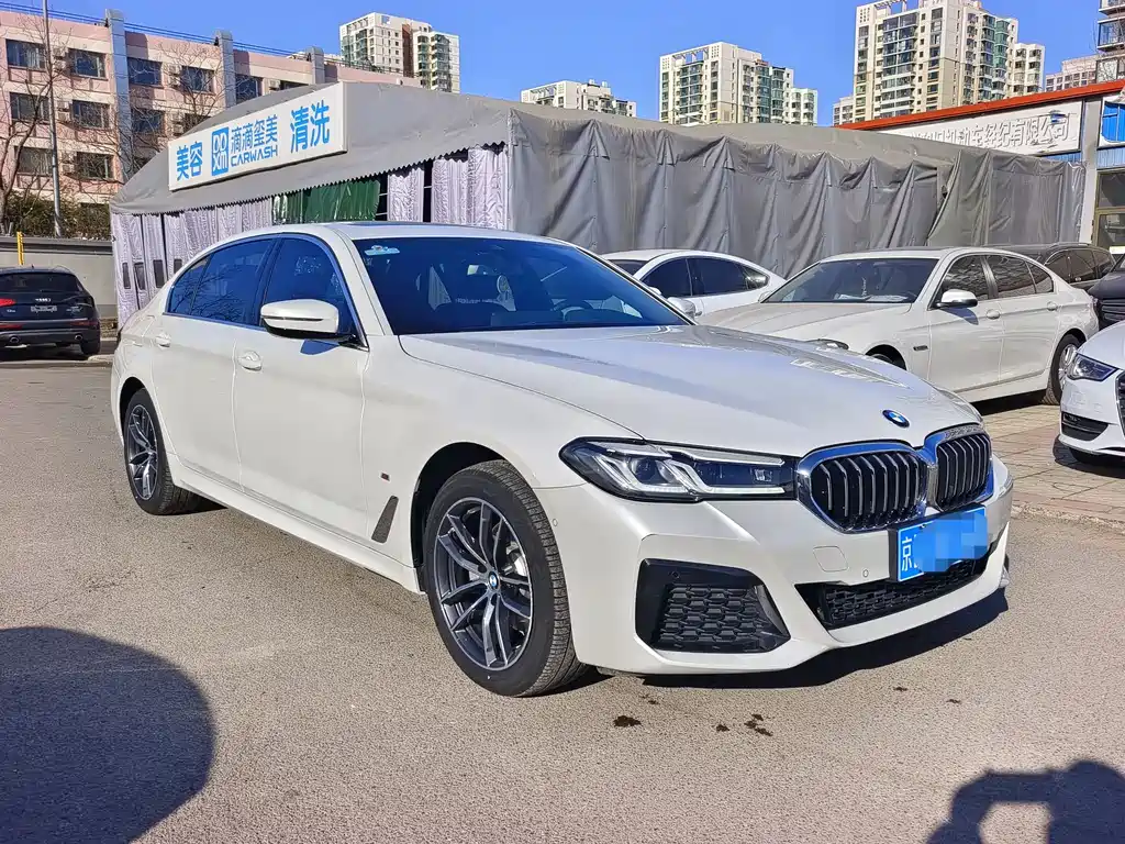 BMW BMW 5 Series 2022 Model Update 2 525Li M Sport Package 2023 - thumbnail 3