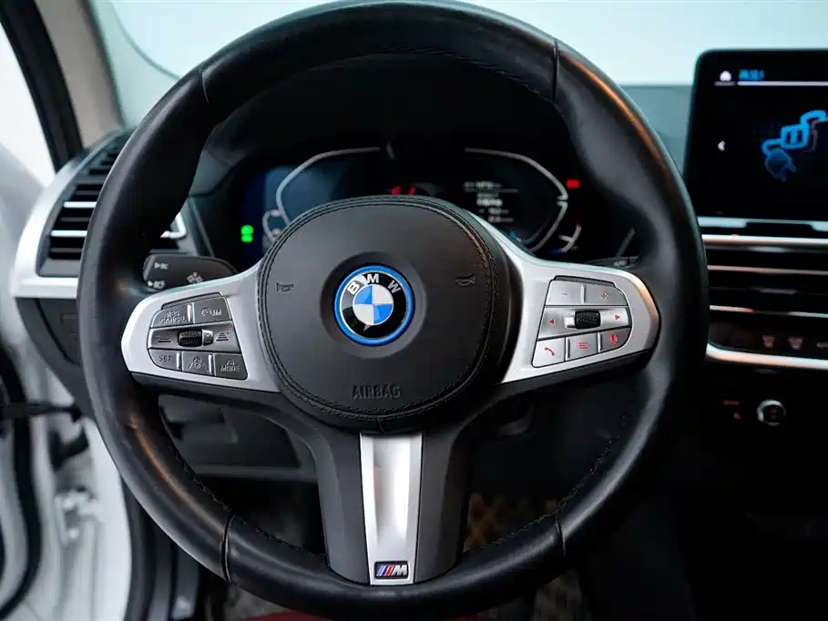 BMW BMW iX3 2024 Leading Edition 2024 - thumbnail 6