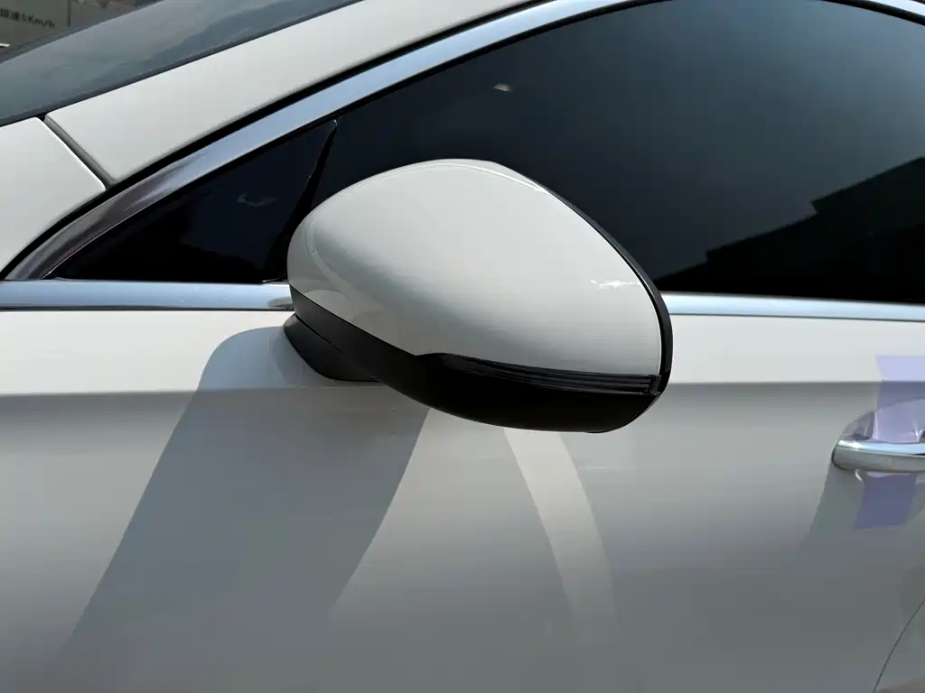 Mercedes-Benz Mercedes-Benz A-Class 2020 Facelift A 200 L Sport Sedan Fashion Edition 2020 - thumbnail 15