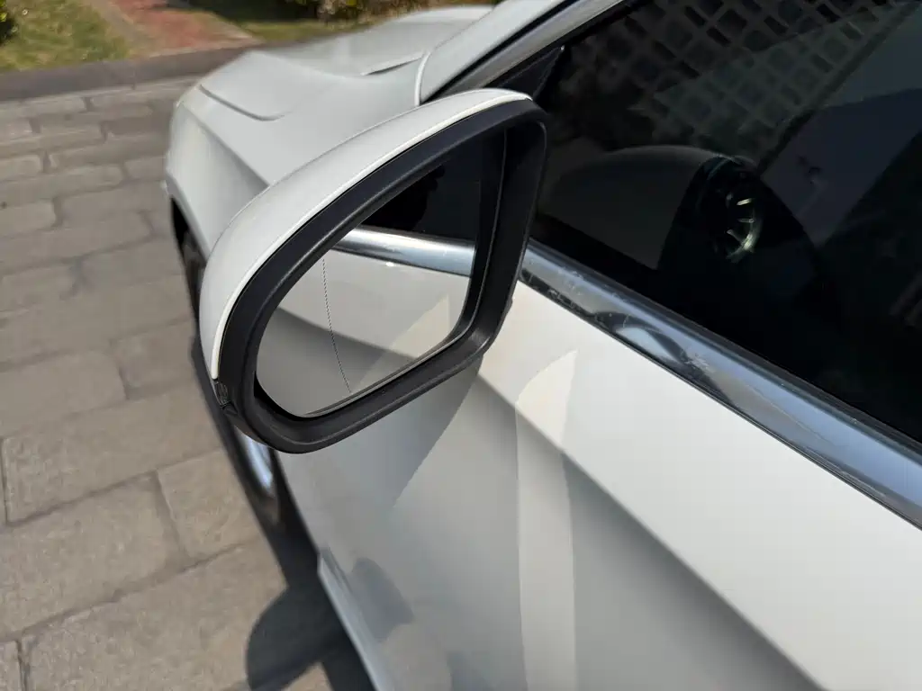 Mercedes-Benz Mercedes-Benz A-Class 2020 Facelift A 200 L Sport Sedan Fashion Edition 2020 - thumbnail 16