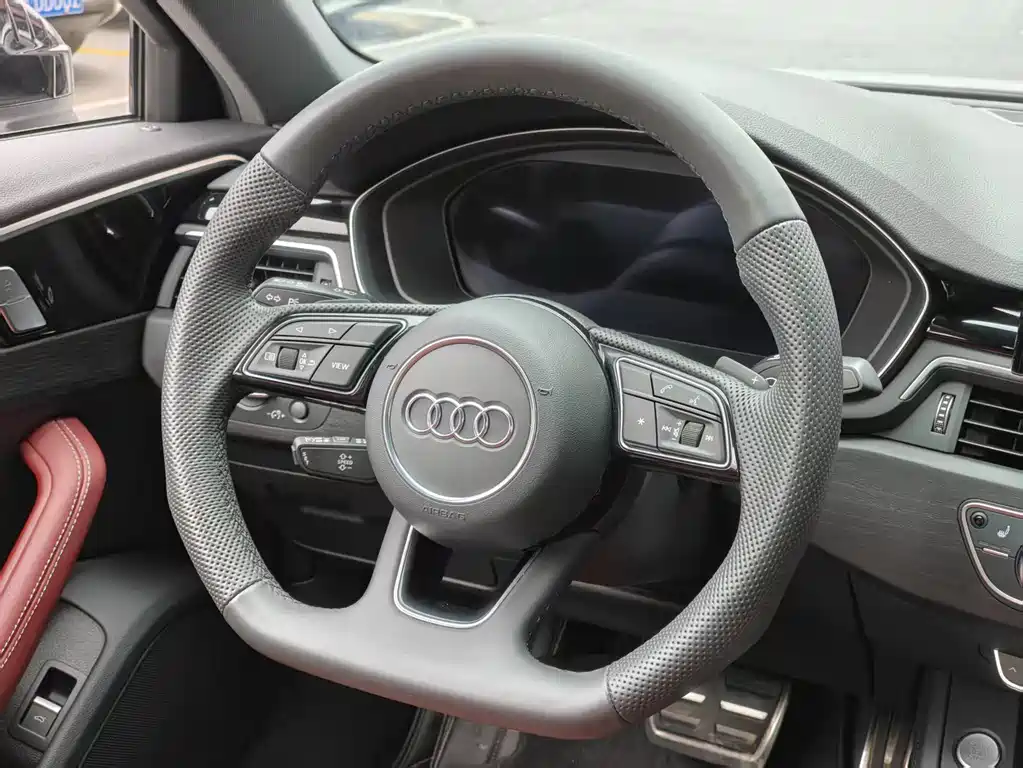 Audi Audi A4L 2024 40 TFSI Luxury Dynamic Model 2025 - thumbnail 9
