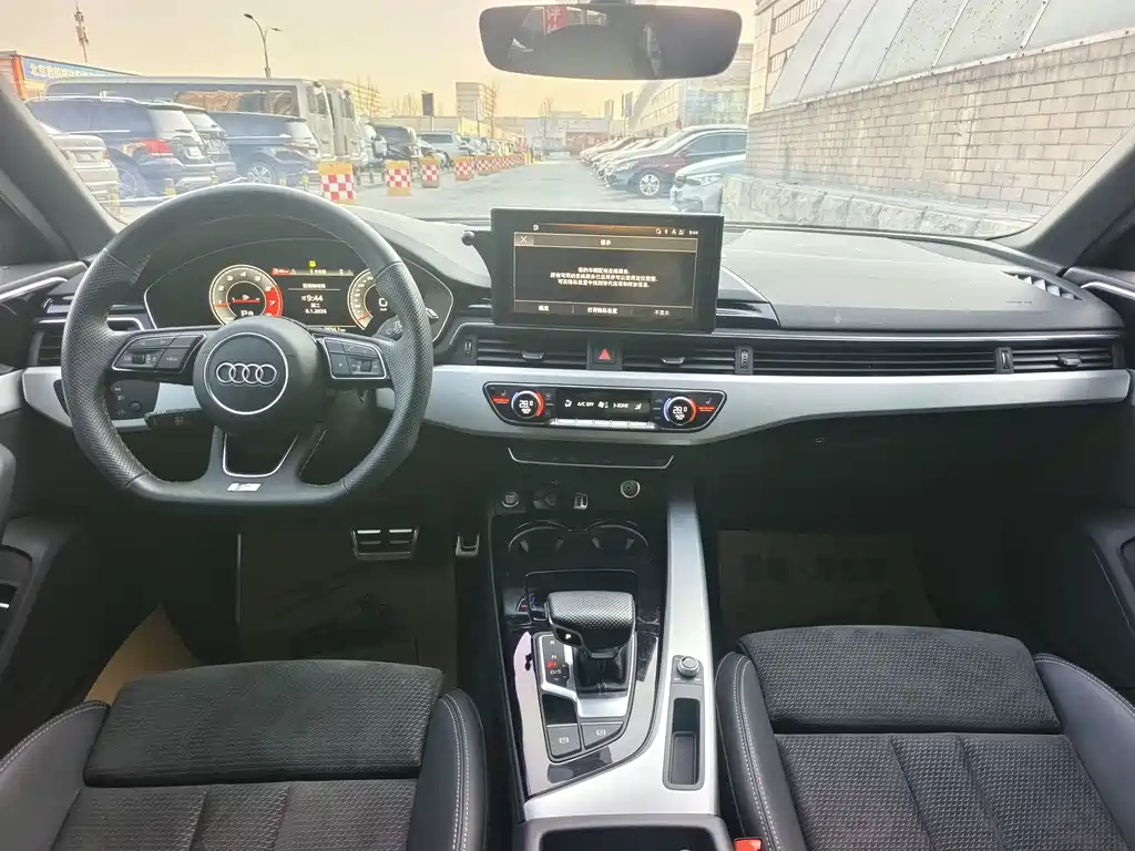 Audi Audi A4 Import 2021 Avant Progressive 40 TFSI Luxury Dynamic Model 2022 - thumbnail 15