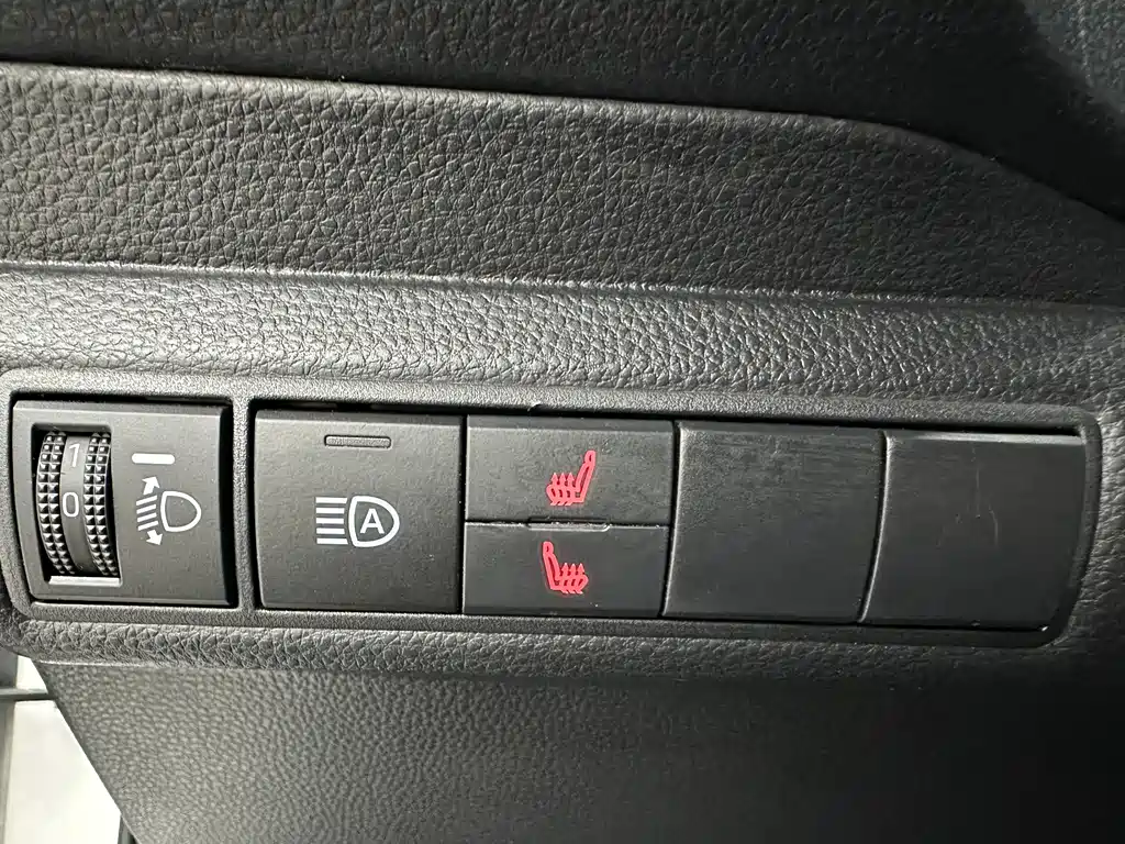 Toyota Toyota Corolla 2021 TNGA 1.5L CVT Premium CARE Edition 2023 - thumbnail 11