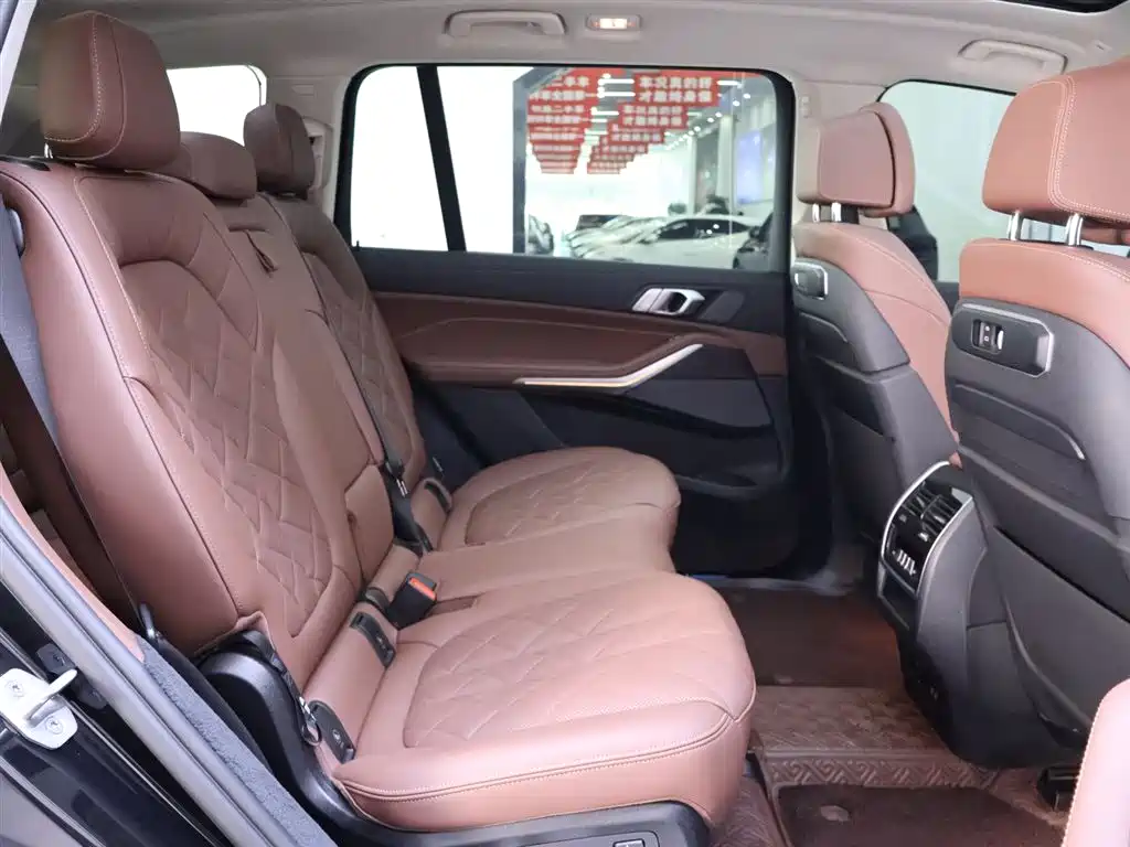 BMW BMW X7 xDrive40i Luxury Package 2023 - thumbnail 22