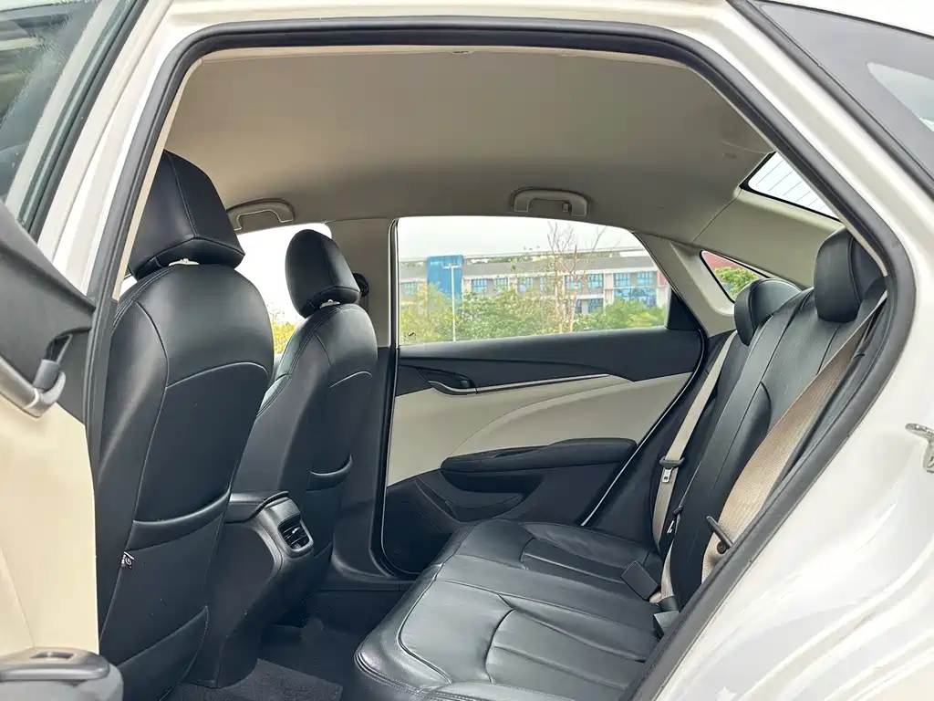 Buick Buick Excelle GT 2019 15T DCT Progressive Edition National VI 2019 - thumbnail 6
