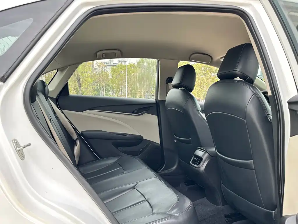 Buick Buick Excelle GT 2019 15T DCT Progressive Edition National VI 2019 - thumbnail 16