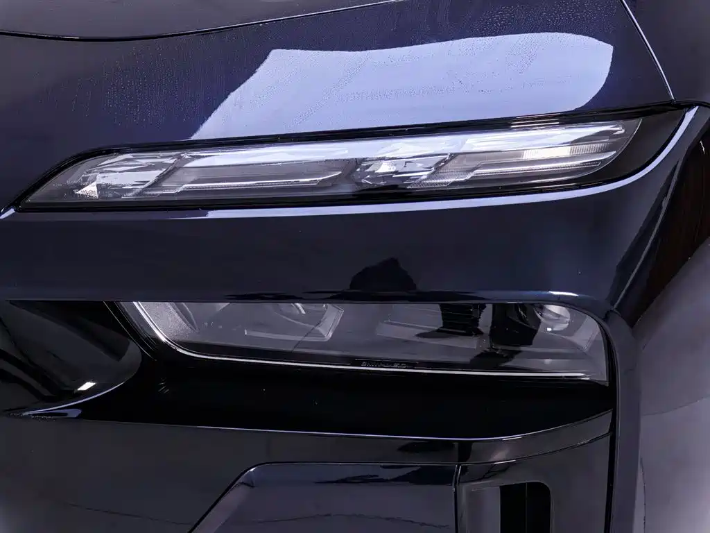 BMW BMW i7 2023 eDrive50L M Sport Package 2023 - thumbnail 4
