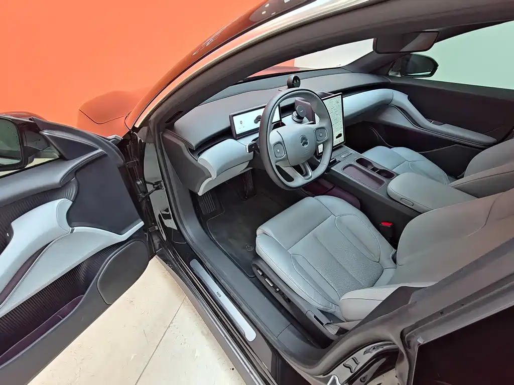 NIO NIO ET5T 2024 75kWh Touring 2025 - thumbnail 13