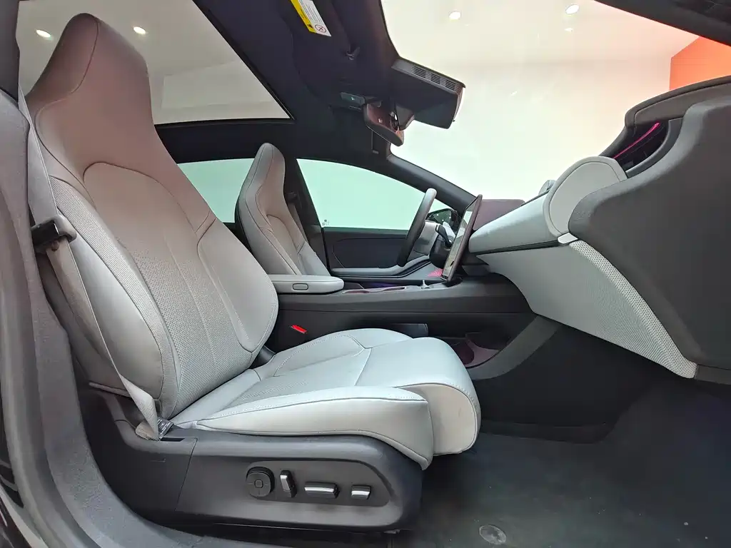 NIO NIO ET5T 2024 75kWh Touring 2025 - thumbnail 20