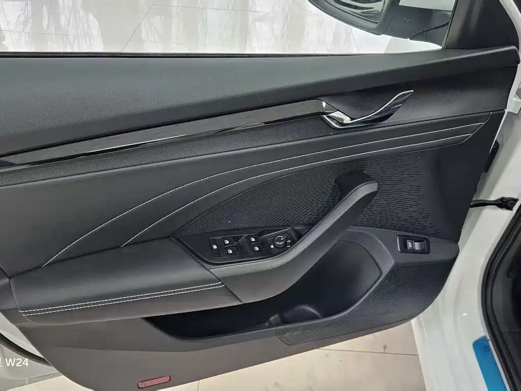 Škoda Octavia 2024 PRO TSI280 Premium Edition 2023 - thumbnail 13