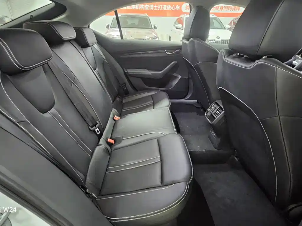 Škoda Octavia 2024 PRO TSI280 Premium Edition 2023 - thumbnail 15