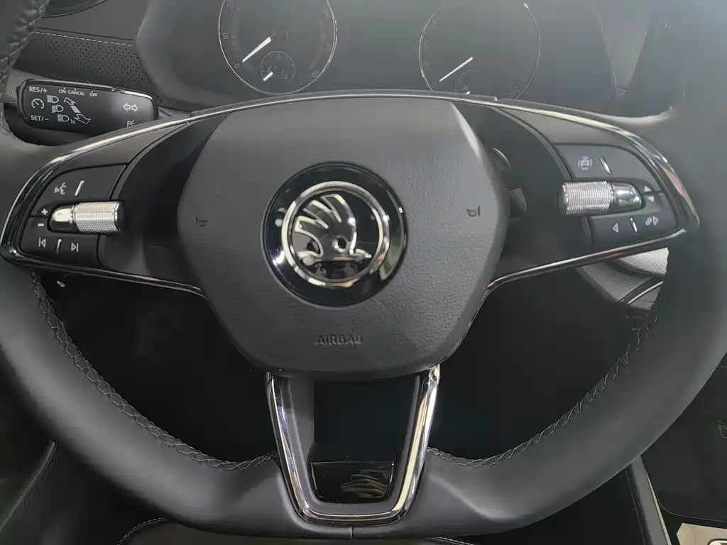 Škoda Octavia 2024 PRO TSI280 Premium Edition 2023 - thumbnail 28