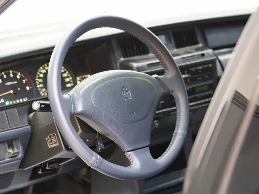 Toyota Toyota Crown (Imported) 1993 Model 2.5L Automatic 1993 - thumbnail 10