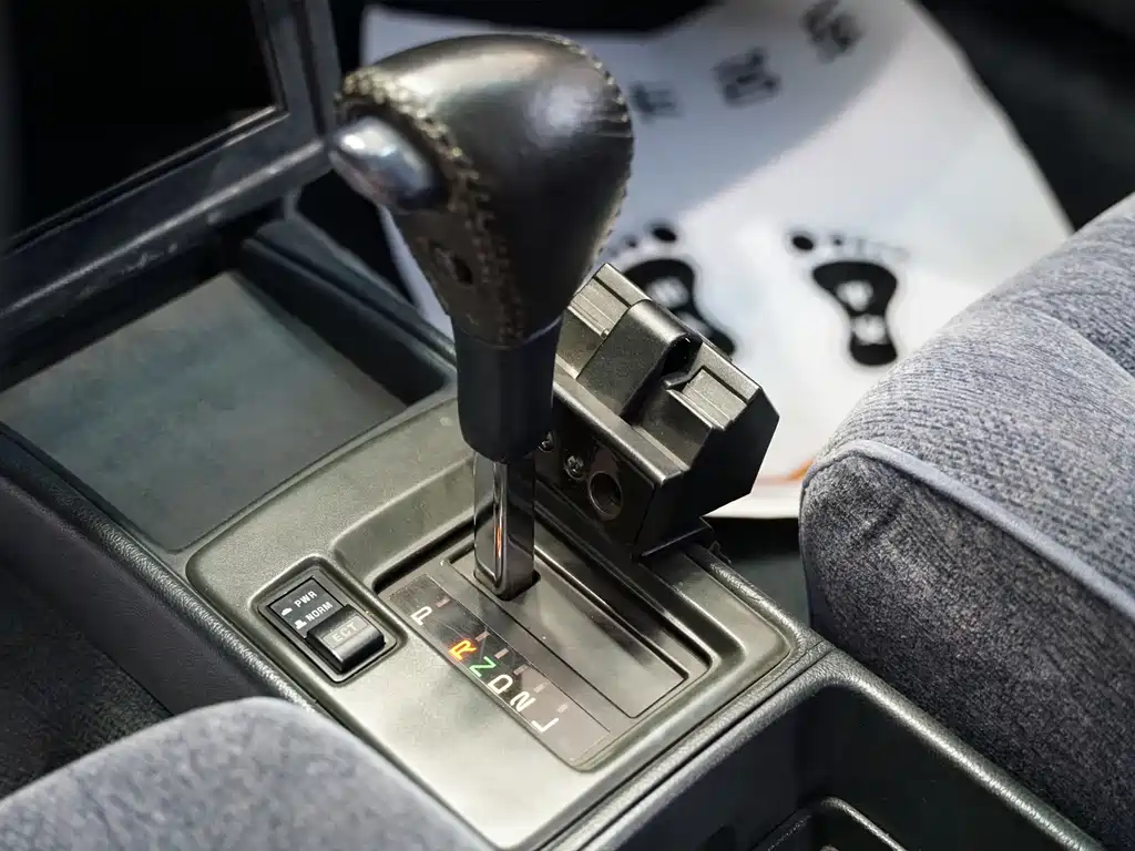 Toyota Toyota Crown (Imported) 1993 Model 2.5L Automatic 1993 - thumbnail 12