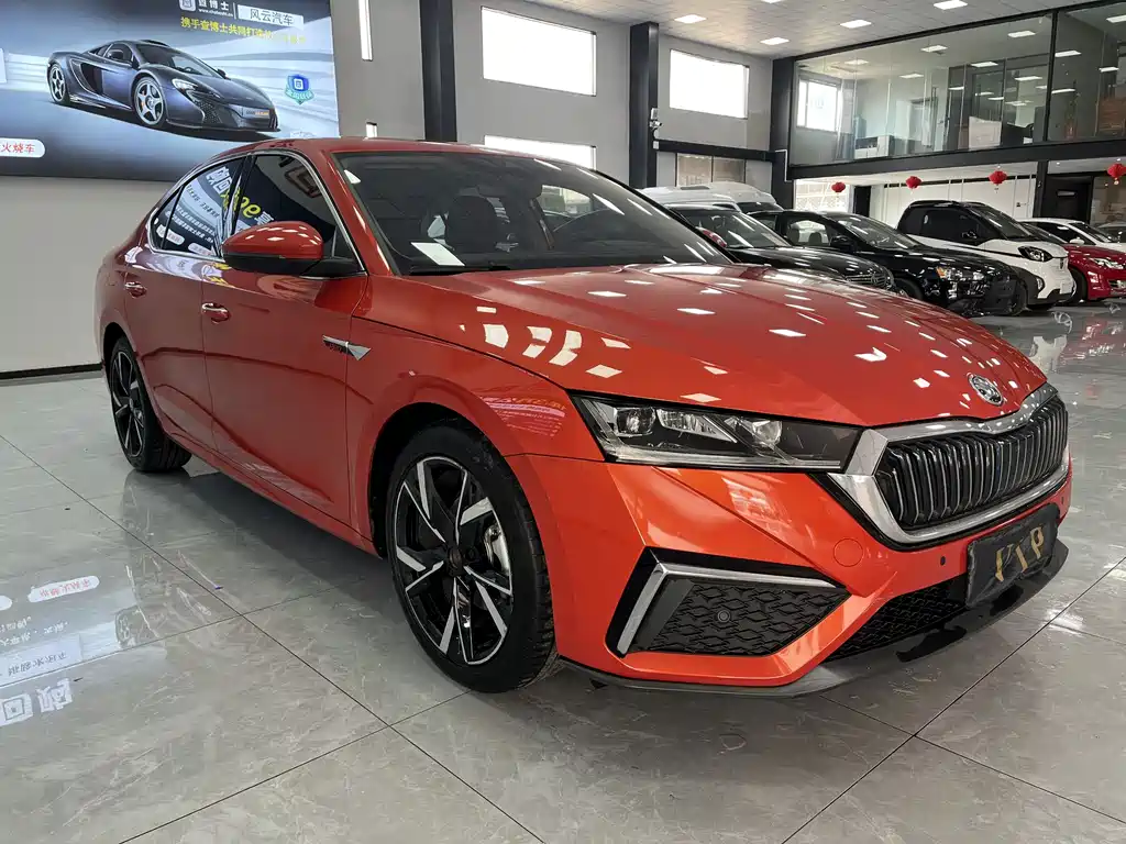 Škoda Octavia 2021 PRO TSI280 DSG Premium Edition 2021 - thumbnail 3