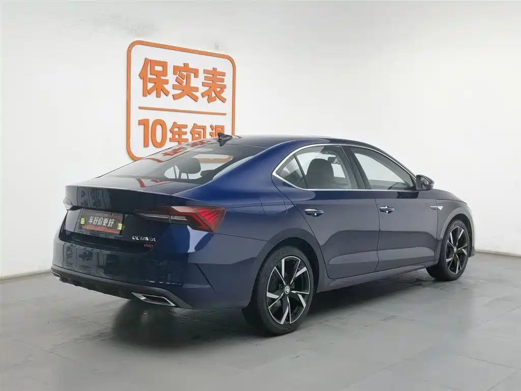 Škoda Octavia 2022 PRO TSI280 Premium Edition 2022 - thumbnail 2