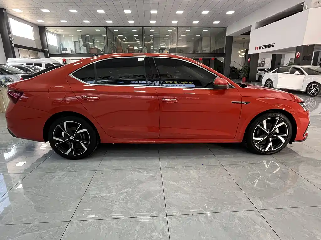 Škoda Octavia 2021 PRO TSI280 DSG Premium Edition 2021 - thumbnail 6