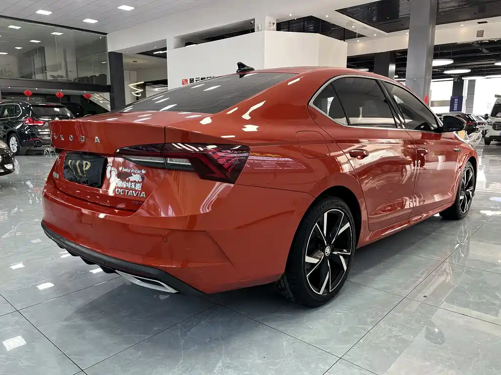 Škoda Octavia 2021 PRO TSI280 DSG Premium Edition 2021 - thumbnail 8