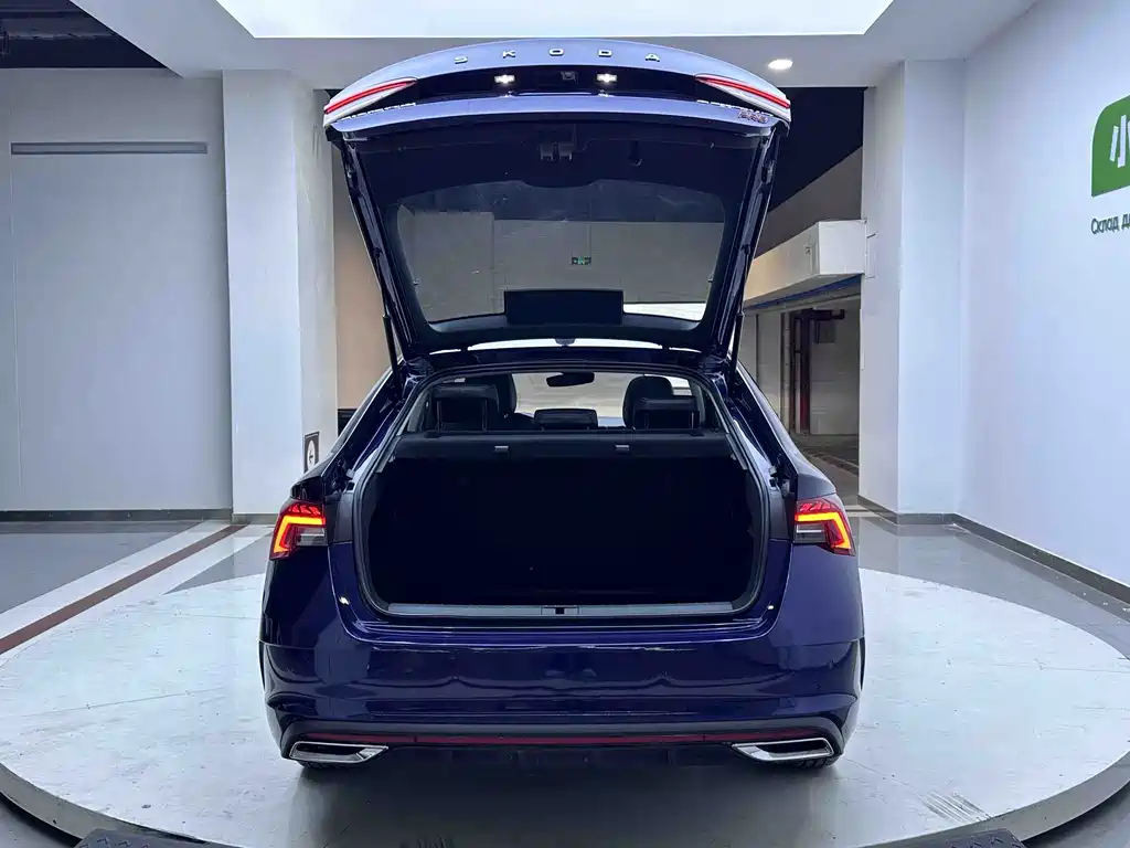 Škoda Octavia 2022 PRO TSI280 Luxury Edition 2022 - thumbnail 14