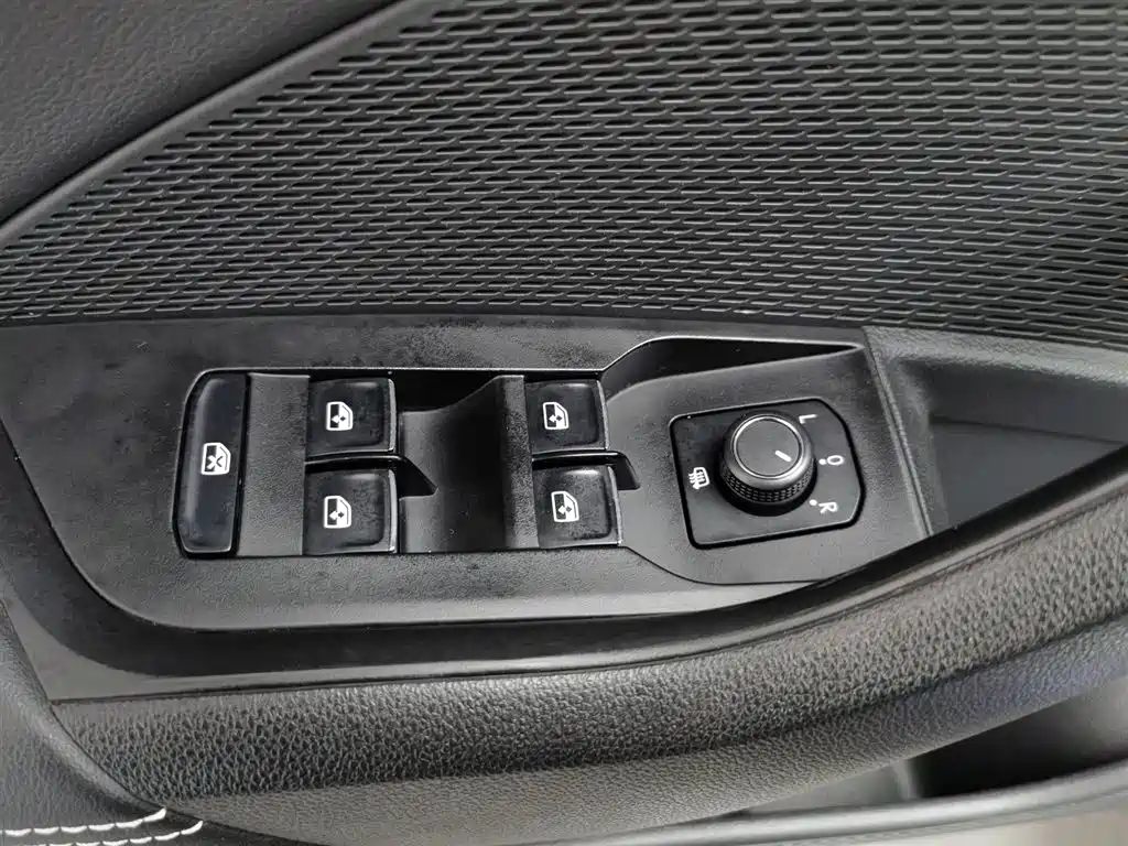 Škoda Octavia 2022 PRO TSI280 Premium Edition 2022 - thumbnail 9