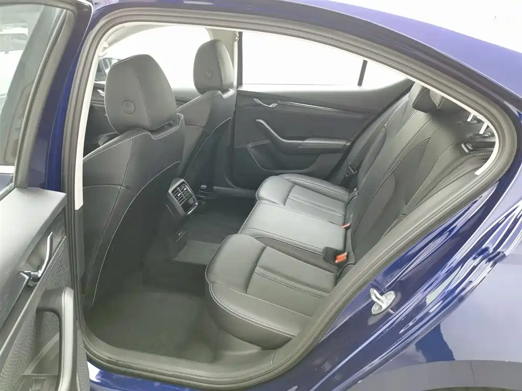 Škoda Octavia 2022 PRO TSI280 Premium Edition 2022 - thumbnail 15