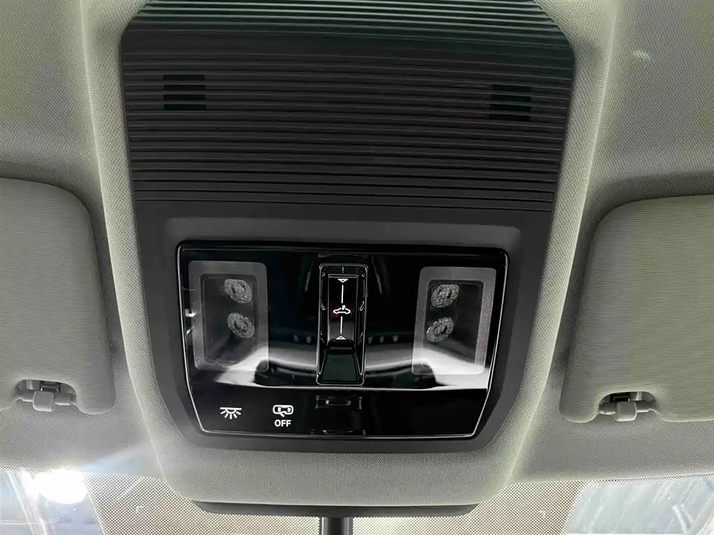 Škoda Octavia 2023 Facelift PRO TSI280 Premium Edition 2024 - thumbnail 8