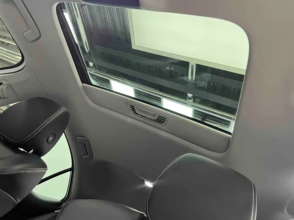 Škoda Octavia 2023 Facelift PRO TSI280 Premium Edition 2024 - thumbnail 9