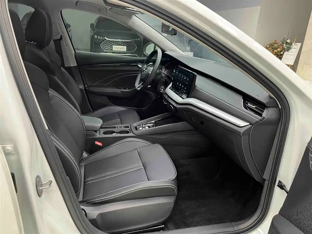 Škoda Octavia 2023 Facelift PRO TSI280 Premium Edition 2024 - thumbnail 13