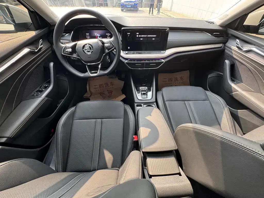 Škoda Octavia 2023 PRO TSI280 Luxury Edition 2023 - thumbnail 5