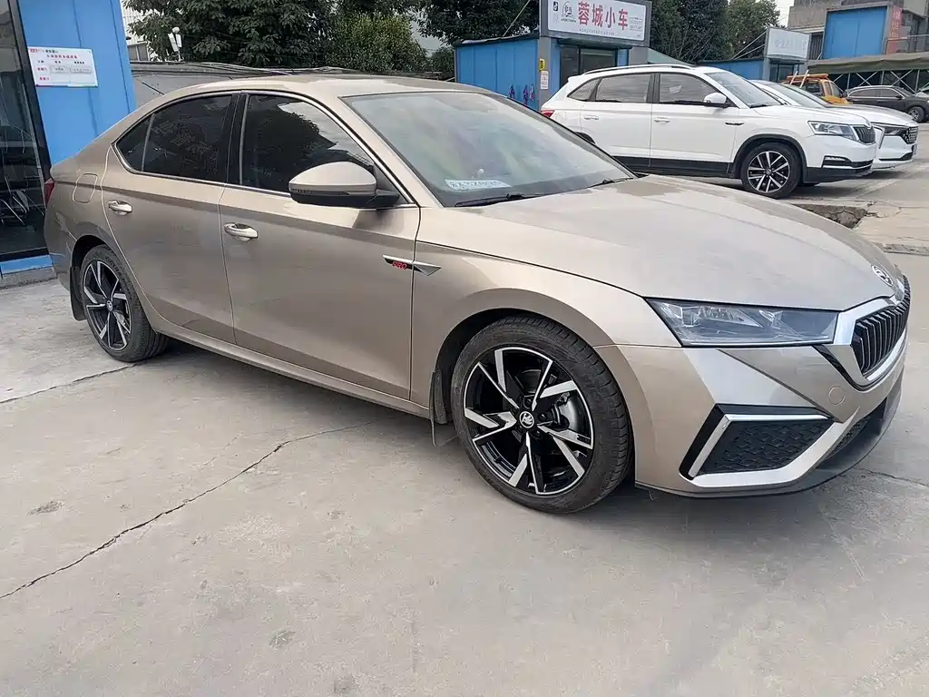 Škoda Octavia 2022 PRO TSI280 Premium Edition 2022 - thumbnail 3