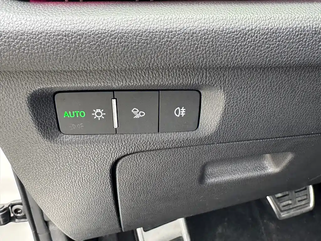 Škoda Octavia 2022 PRO TSI280 Luxury Edition 2023 - thumbnail 17